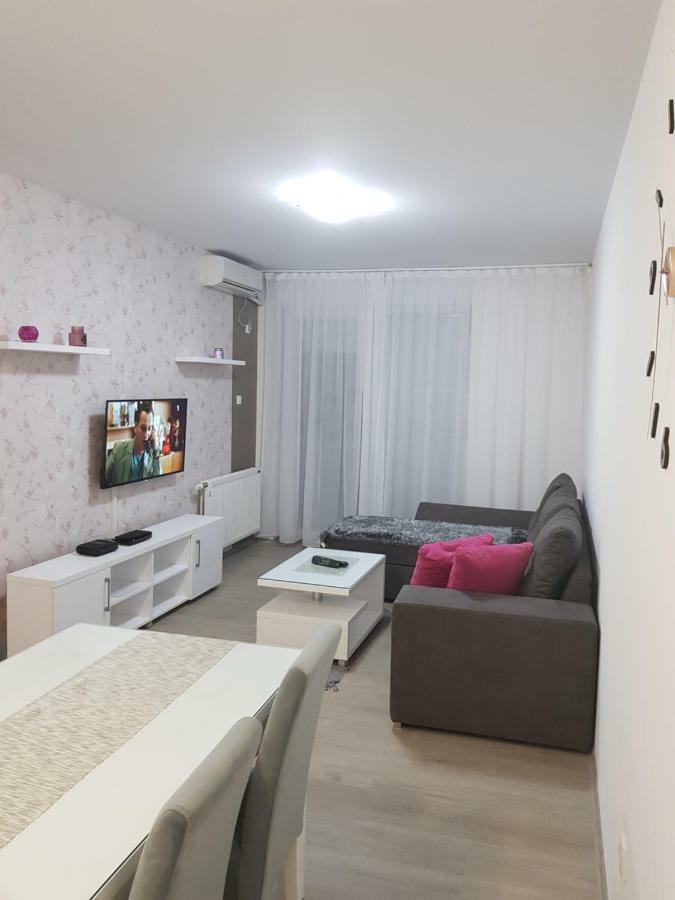 Apartment Gea 18 Novi Sad Eksteriør billede